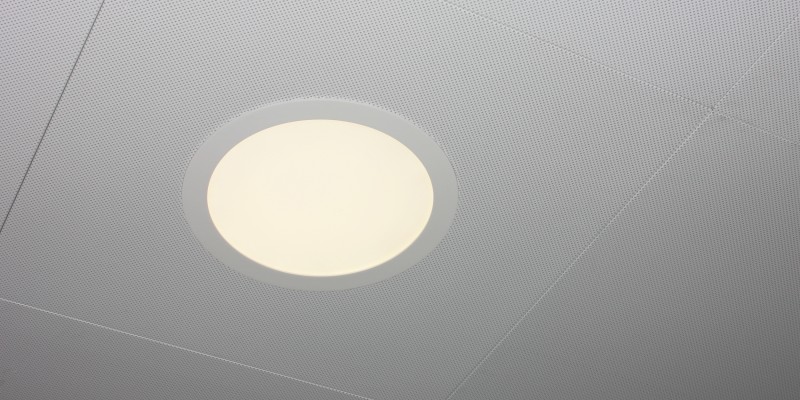 LED, round spot